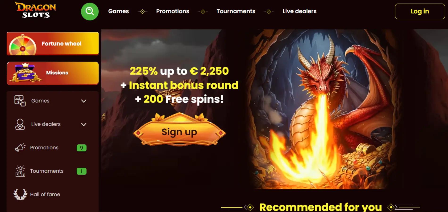 Dragonslots casino hjemmeside med velkomsttilbud og en ild-spyttende drage som preger designet.